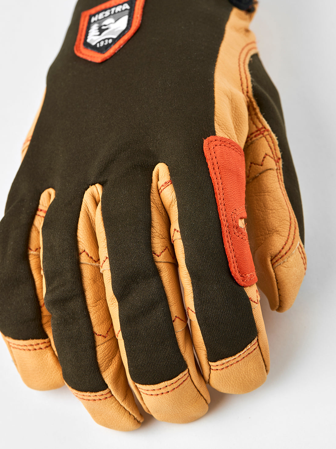 Hestra Ergo Grip Active Gloves | Dark Forest / Natural Brown